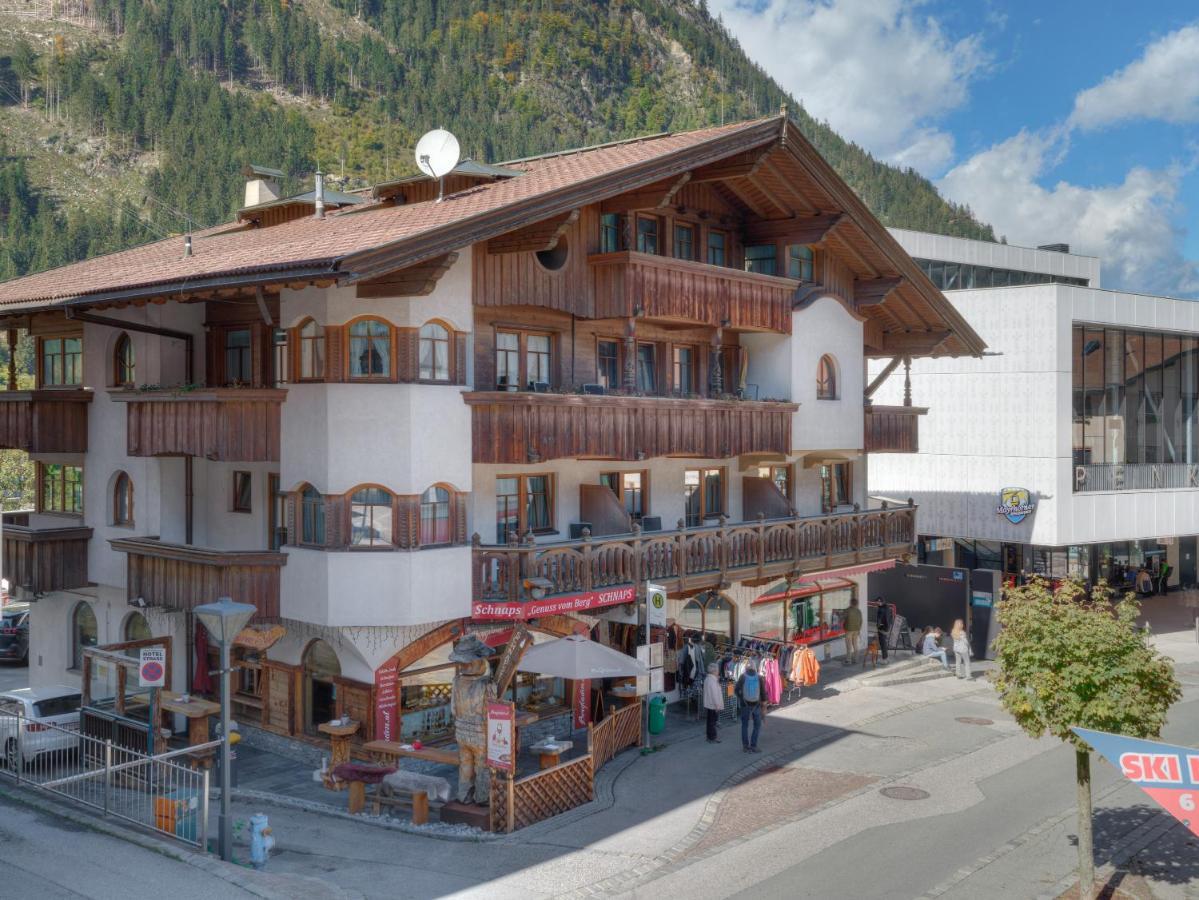 Center Rooms & Apartments Mayrhofen Eksteriør billede